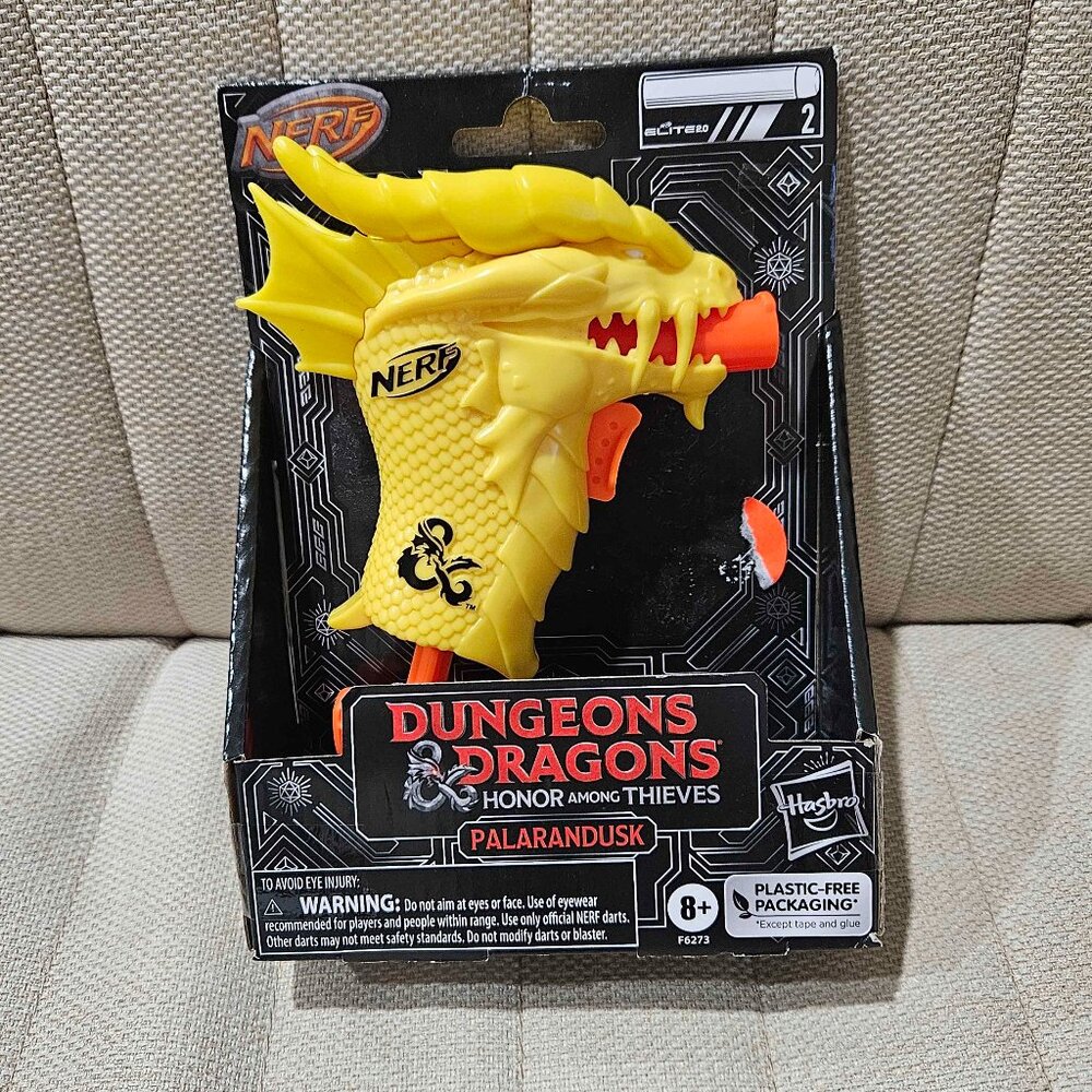Hasbro 2023 Dungeons & Dragons Nerf Microshot Gun